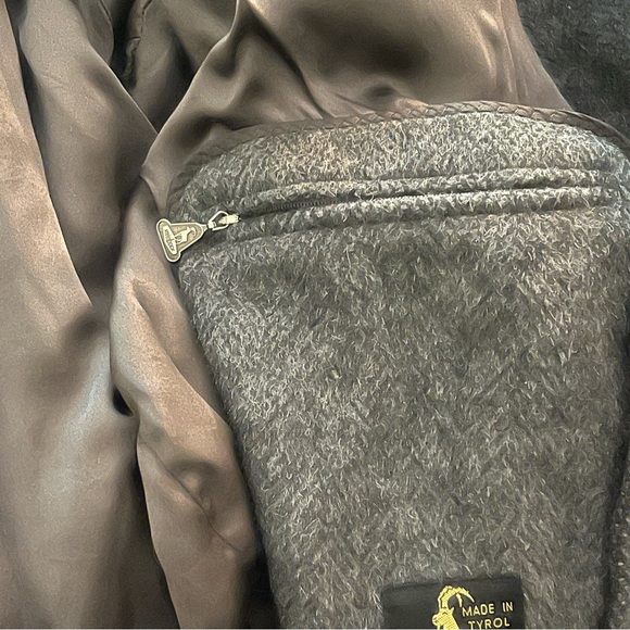 Vintage 💯 Wool Austrian Made Steinboch Heritage Designer Brand Herringbone Coat - Picture 10 of 10